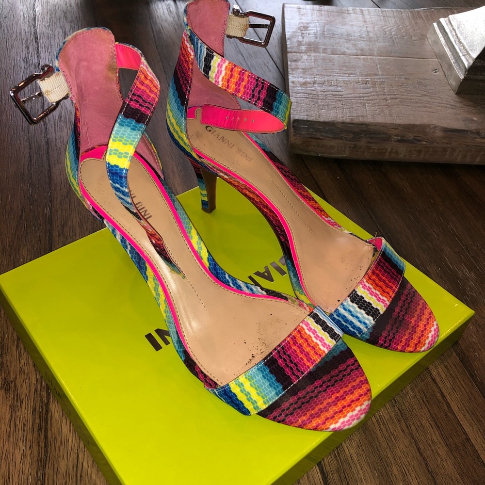 Gianni Bini Multi-Color 9